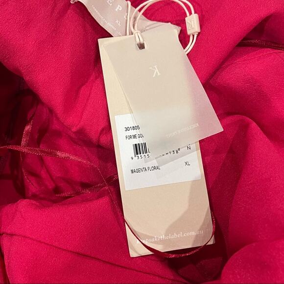Keepsake The Label Magenta Floral Tiered Maxi Dress NWT Size XL - Picture 9 of 10